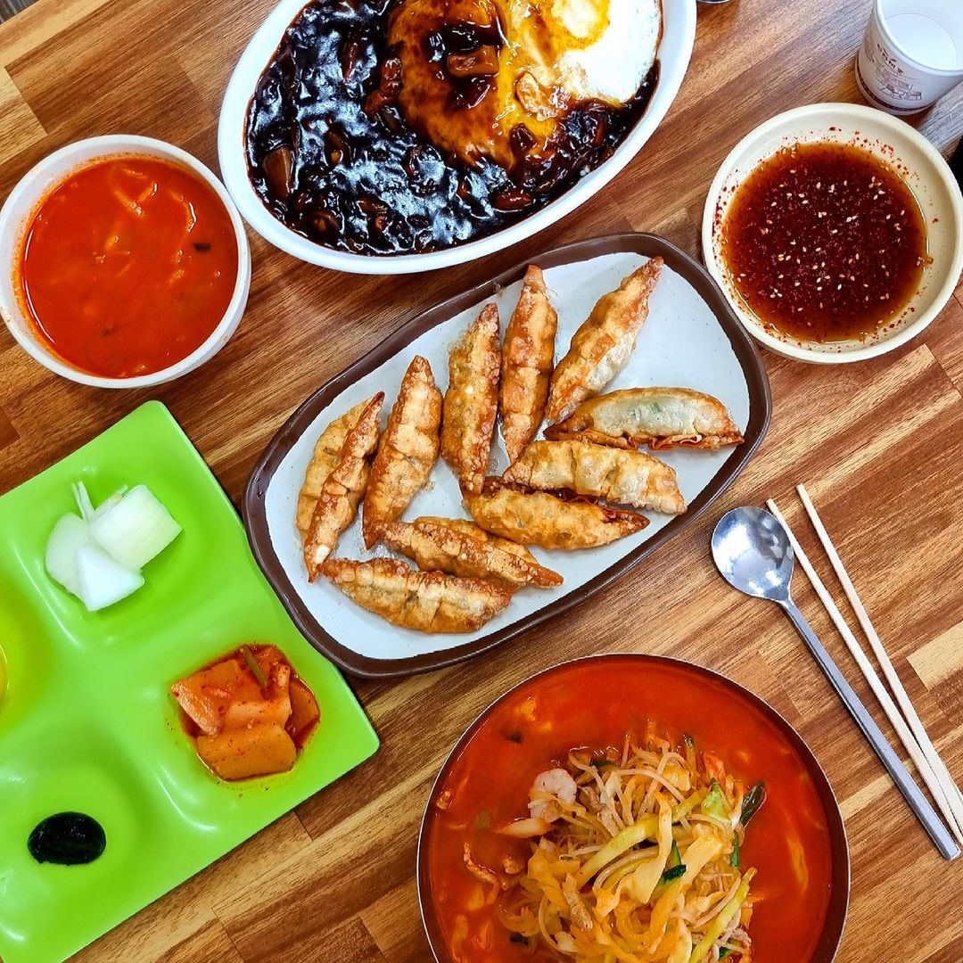 유달식당 매장 이미지