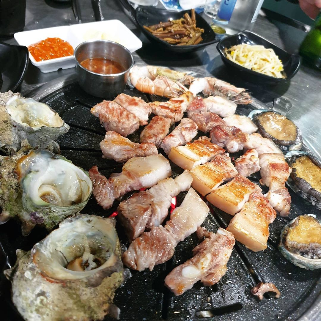성산포흑돈애 매장 이미지