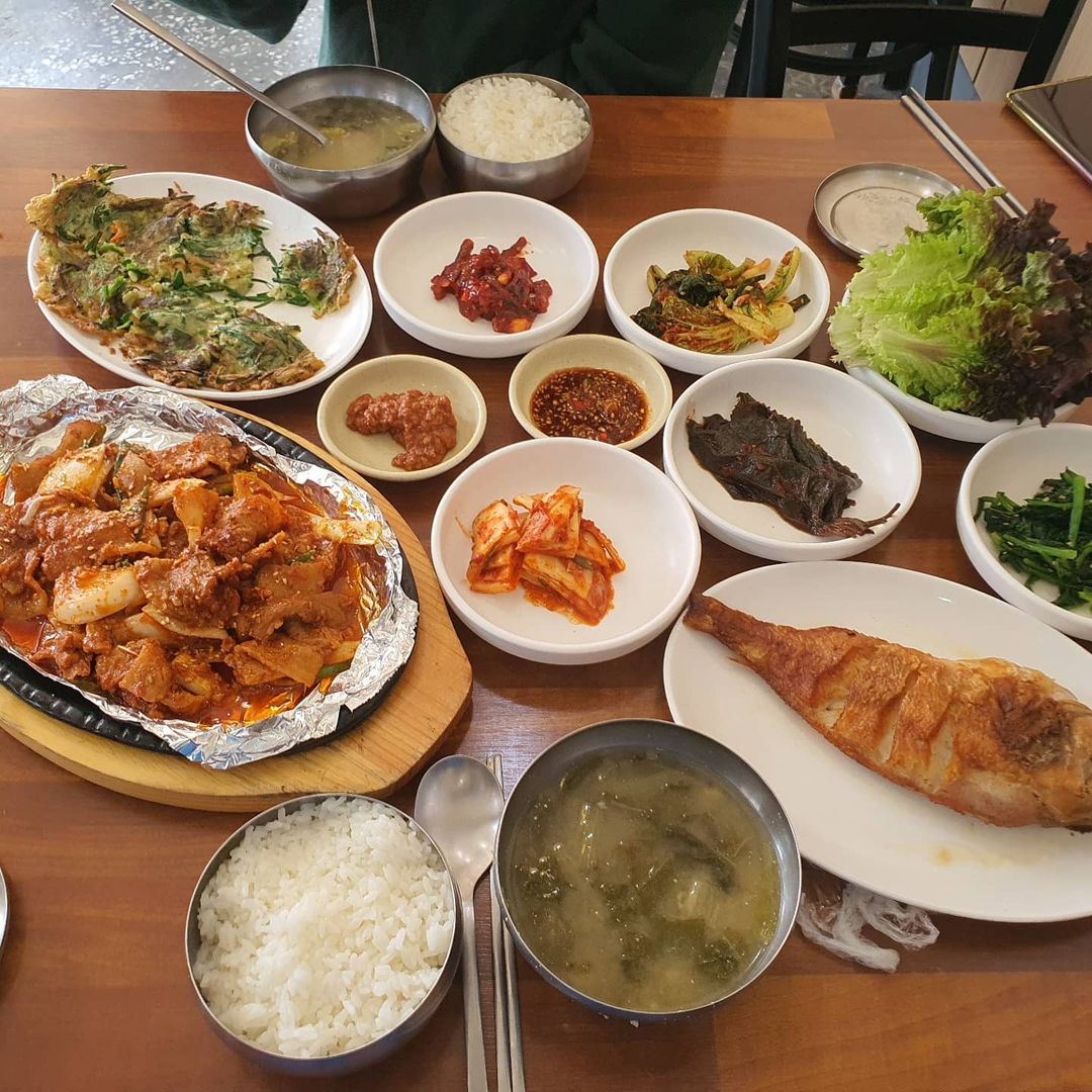 양지식당 매장 이미지