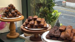 로흐 매장 이미지