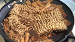 깜보분식 매장 이미지