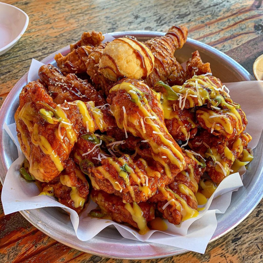 명인통닭 매장 이미지