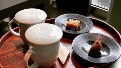 율곡 매장 이미지