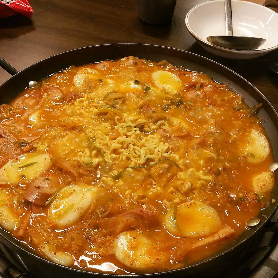 송탄부대찌개 매장 이미지