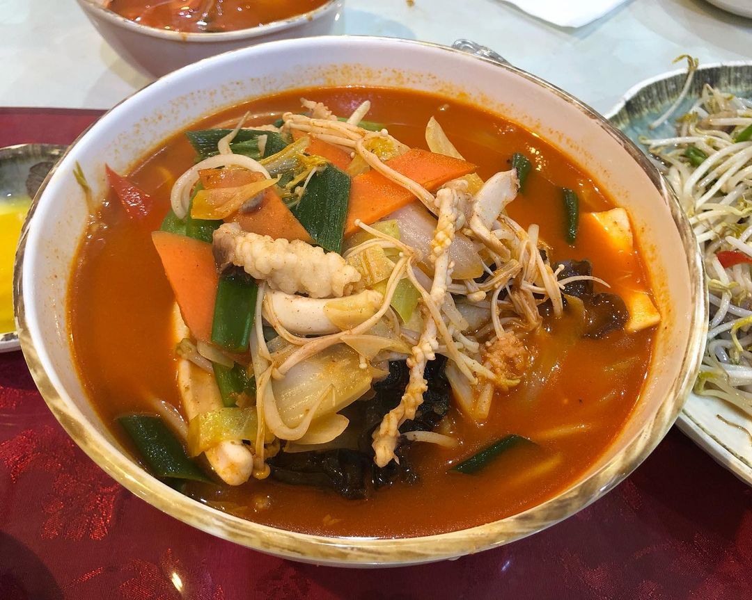 모성 매장 이미지