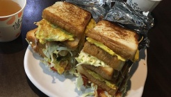 이모 토스트 매장 이미지