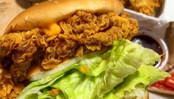 바네스치킨&버거 매장 이미지