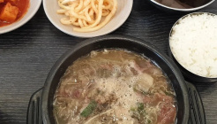 유치회관 매장 이미지