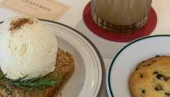 flatandwave 매장 이미지