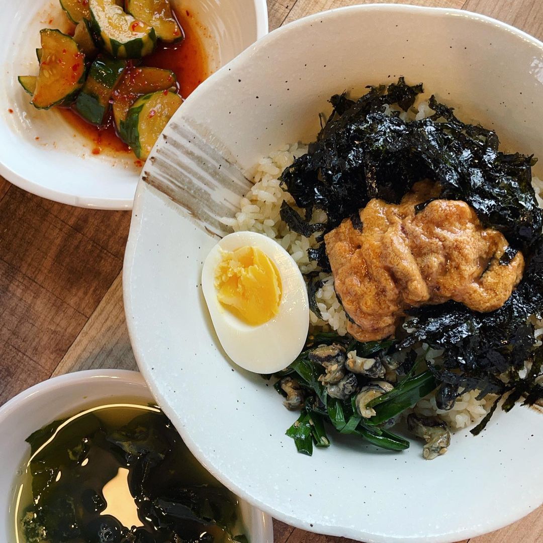 대수굴식당 매장 이미지