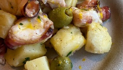 리틀케이브 매장 이미지