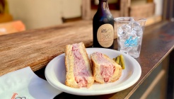 코트델리 매장 이미지