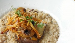 라마리나카페앤레스토랑 매장 이미지