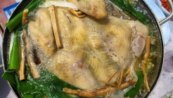 삼천리골돼지집 매장 이미지