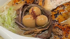 라무라 성수 매장 이미지