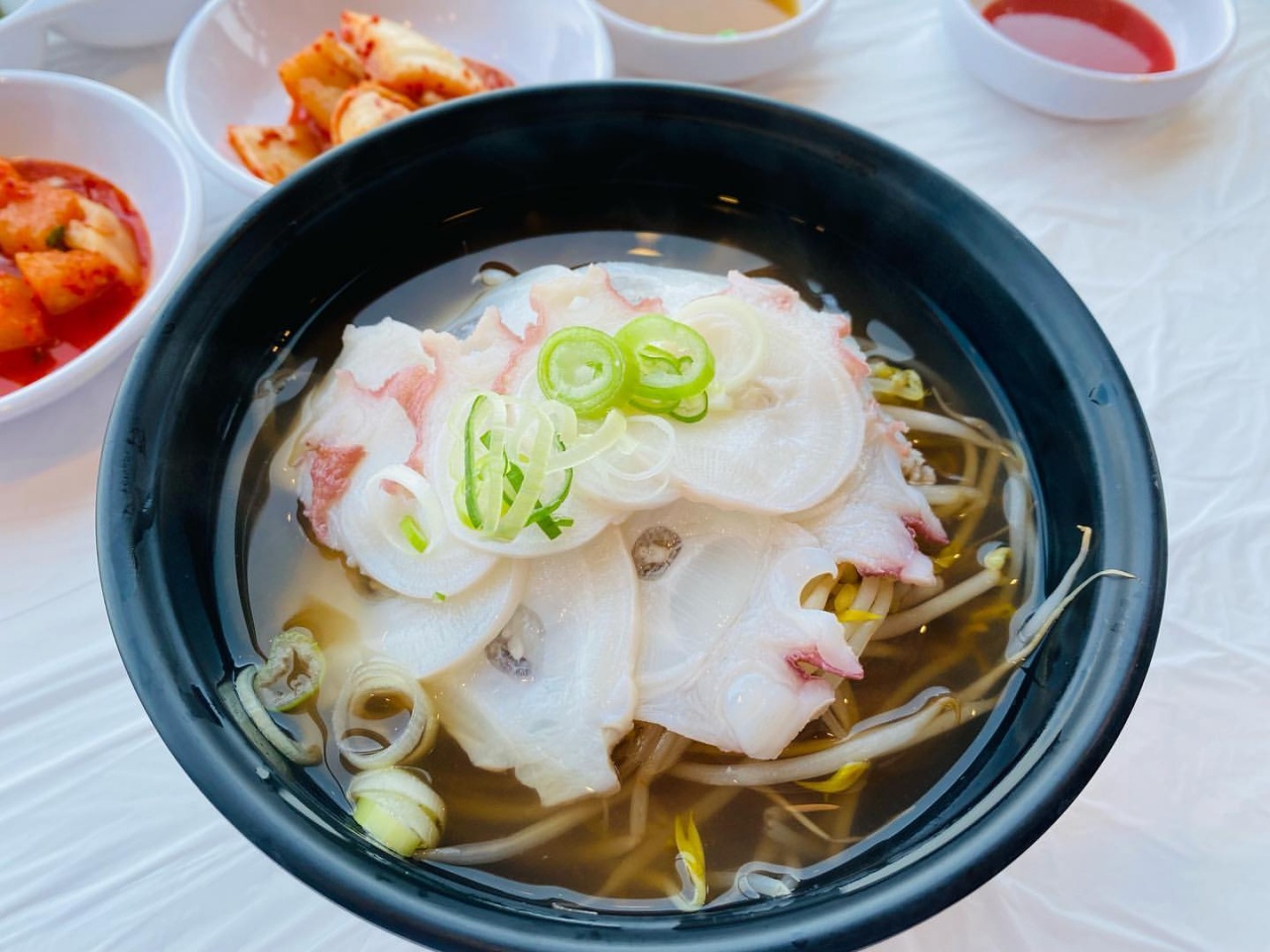 베짱이 문어국밥 매장 이미지