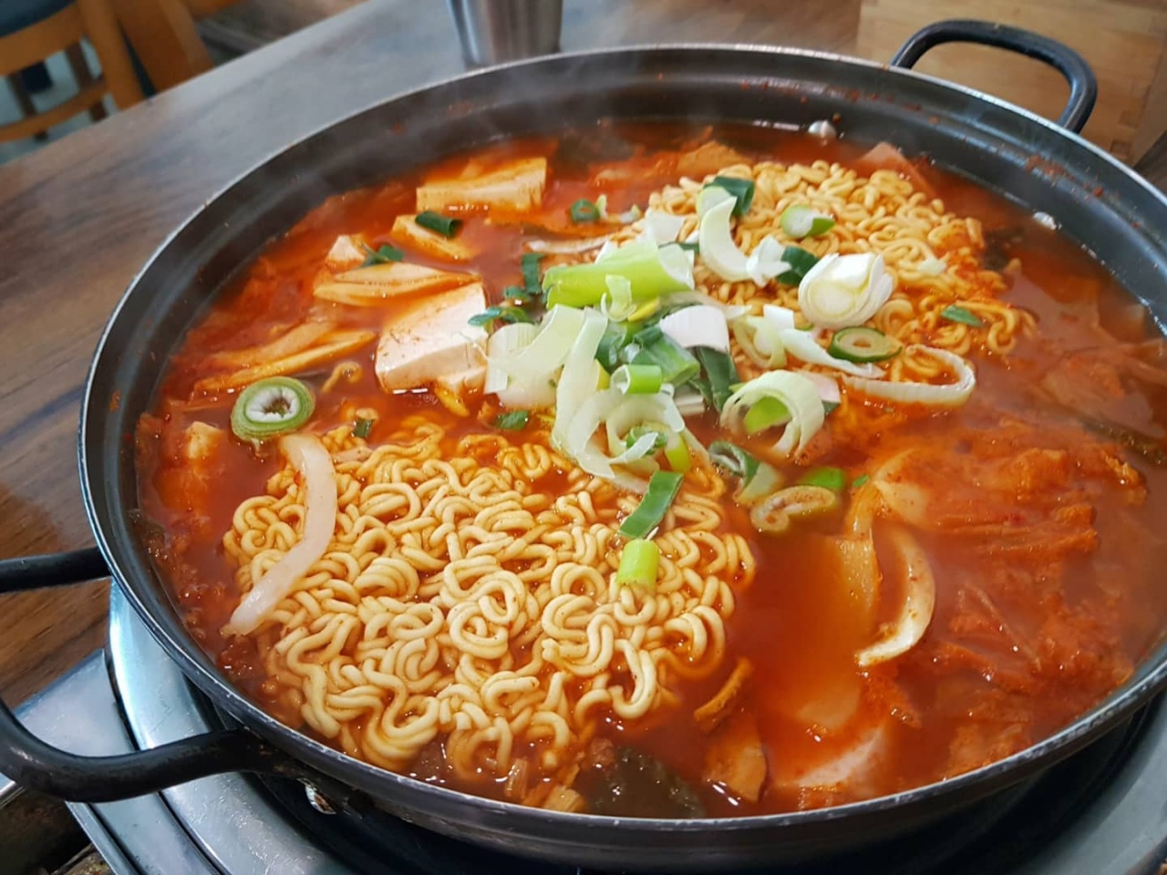 옹골찬김치찌개 매장 이미지