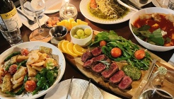 한량 블루스 매장 이미지