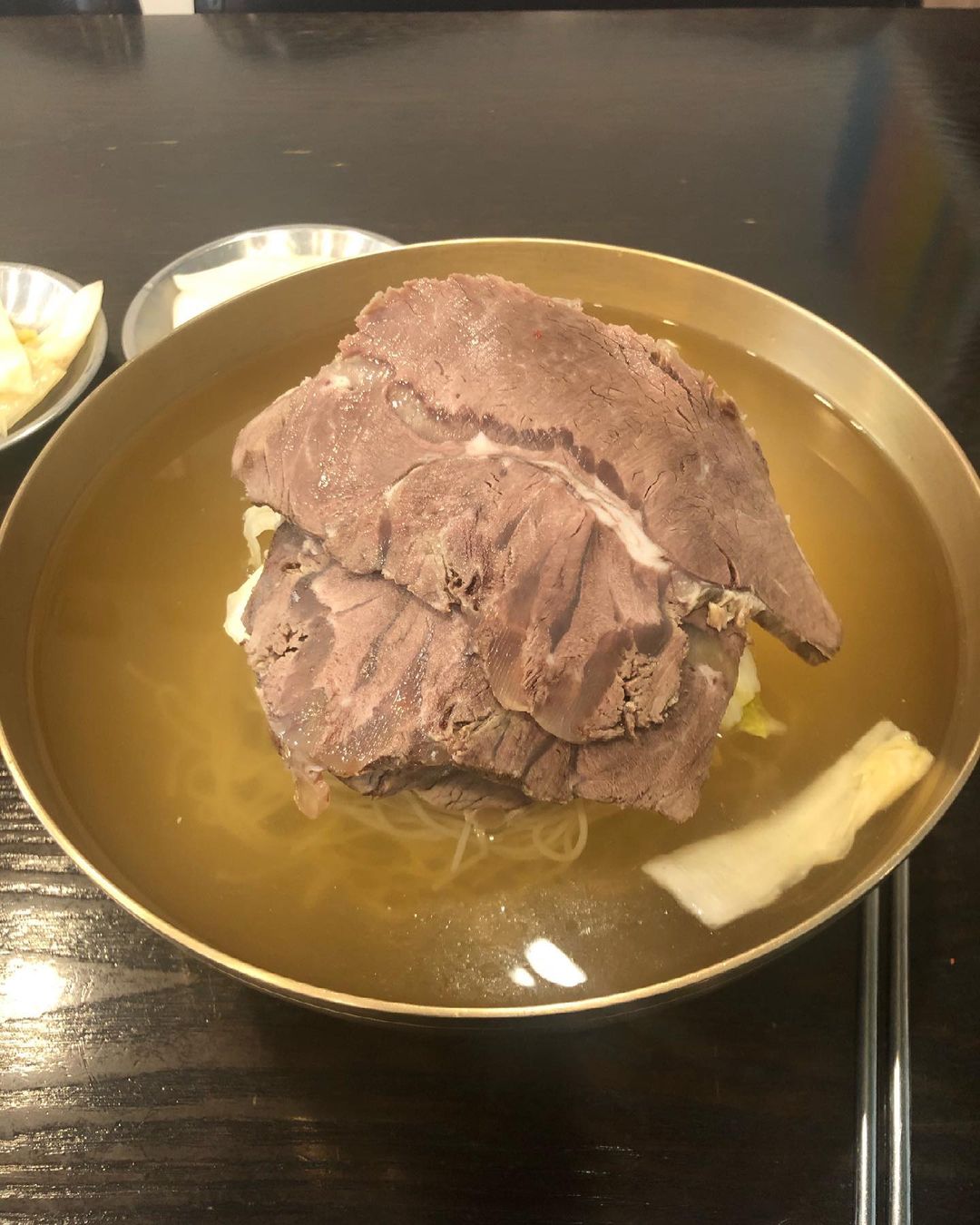 윤밀원 매장 이미지