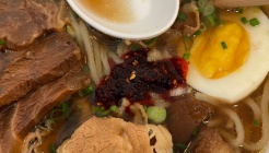 진중 우육면관 매장 이미지