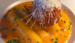 수컷웅 하이볼 매장 이미지