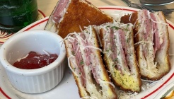 82올리언즈 매장 이미지