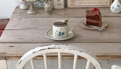 디어모먼트 매장 이미지