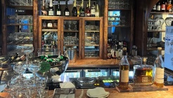 노커어퍼 매장 이미지