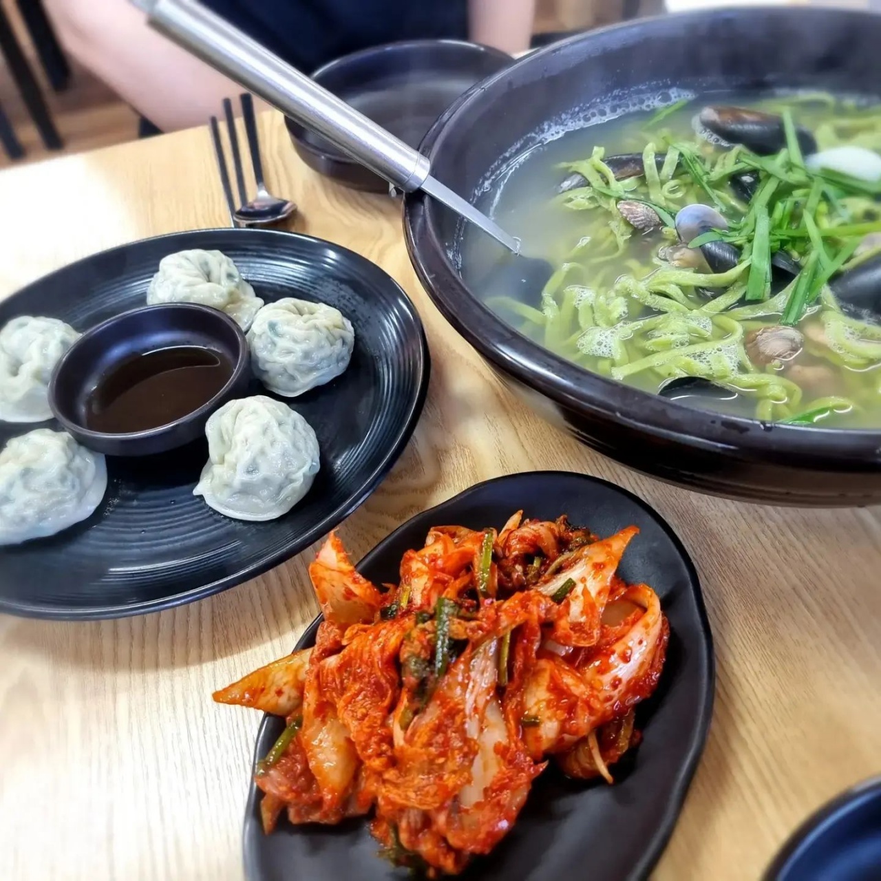 늘푸른칼국수 매장 이미지