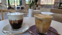 마더커피 매장 이미지