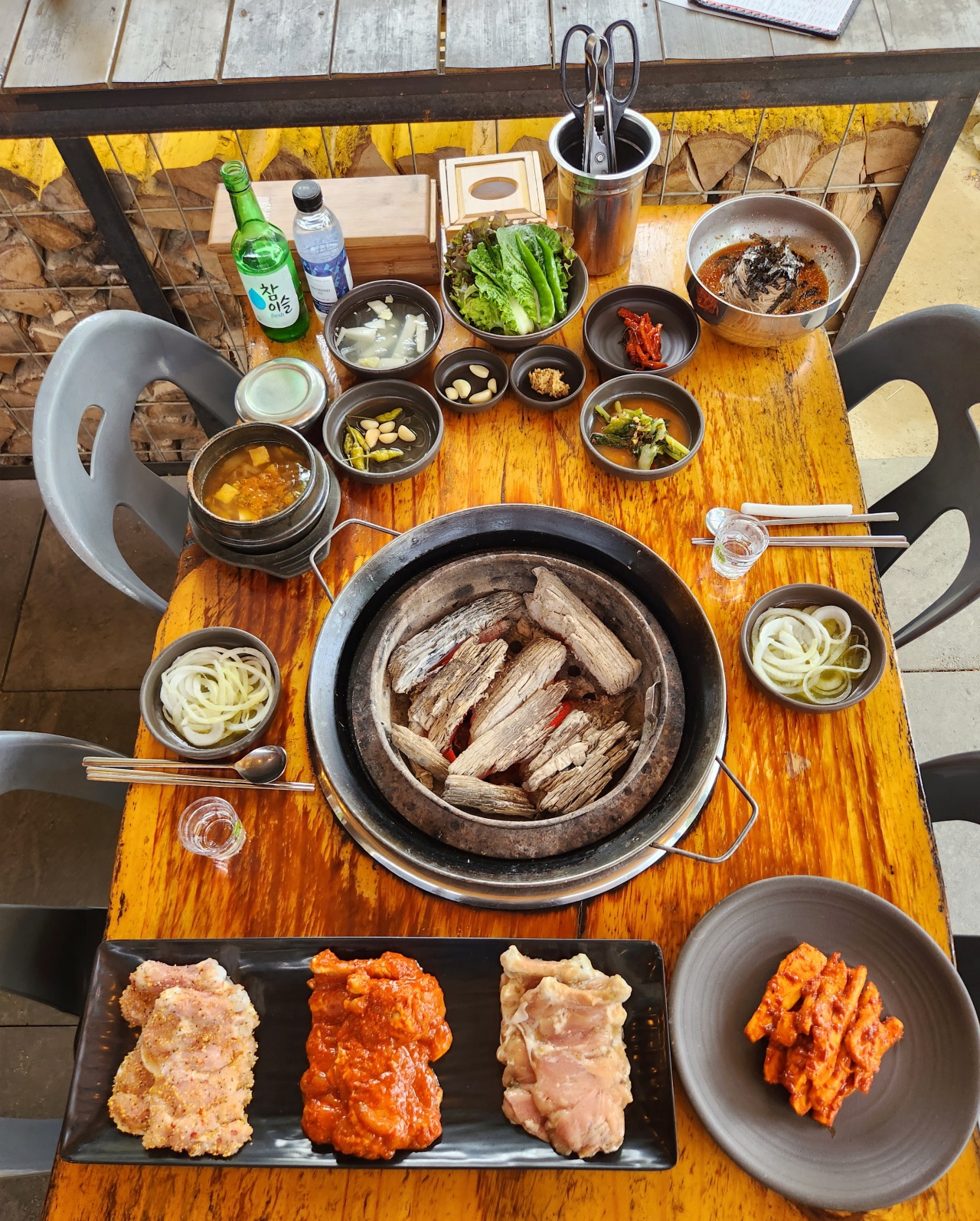 토담숯불닭갈비 매장 이미지