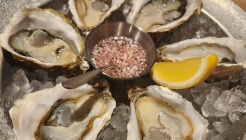 오이스터 배 by 배식당 매장 이미지