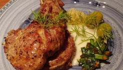 고요 매장 이미지