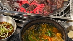 봉래축산 매장 이미지