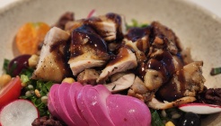 윤잇 매장 이미지