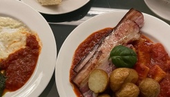 PEG 매장 이미지