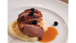 로터리식탁 매장 이미지