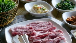 동막골흑돼지 매장 이미지