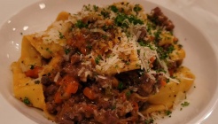 가드너 아드리아 매장 이미지