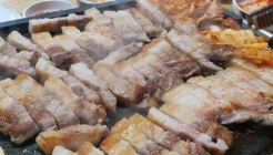 황소야돼지야 매장 이미지