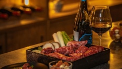 우아르 매장 이미지