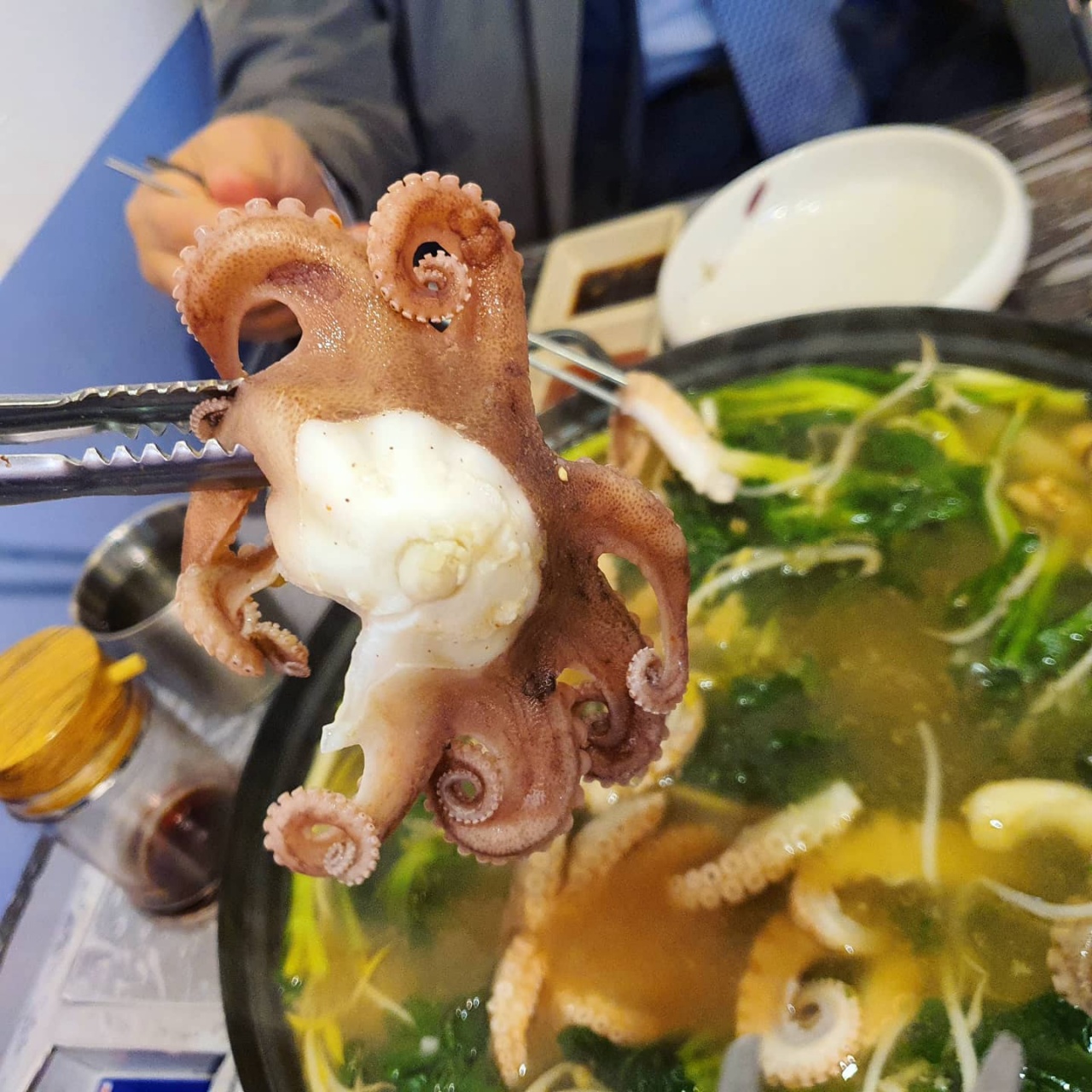 동진식당 매장 이미지