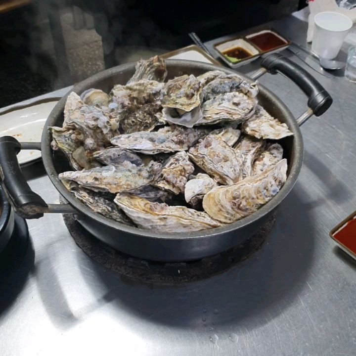 거제도굴구이꿀꿀이 매장 이미지