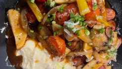 무국적 식당 주철 매장 이미지