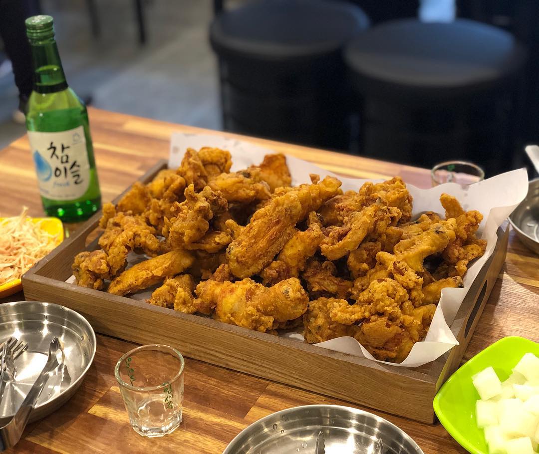 닭치고시장통닭 매장 이미지
