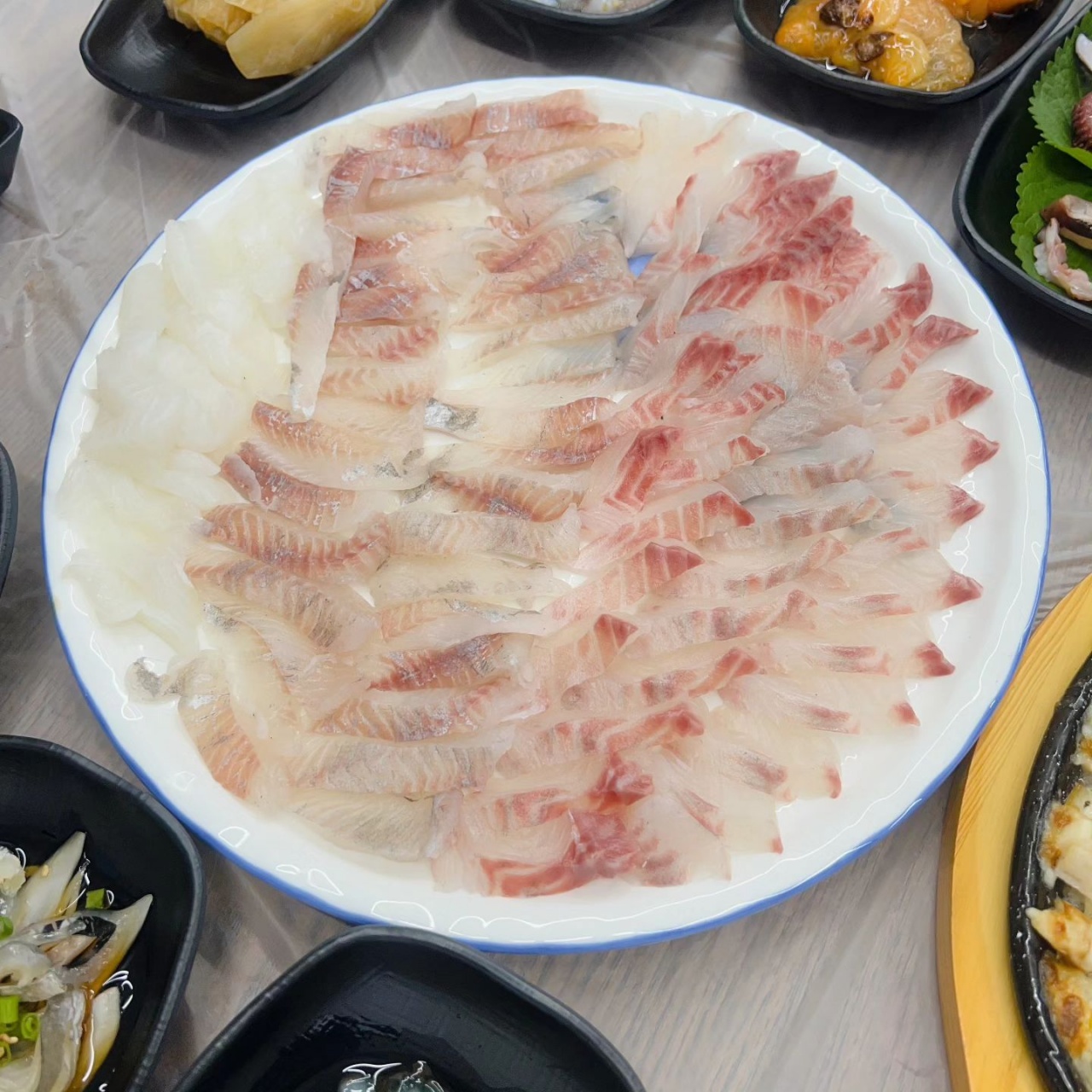 서선장횟집 매장 이미지