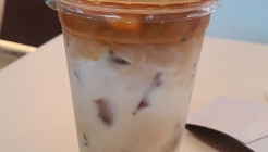 해피미디엄커피 매장 이미지