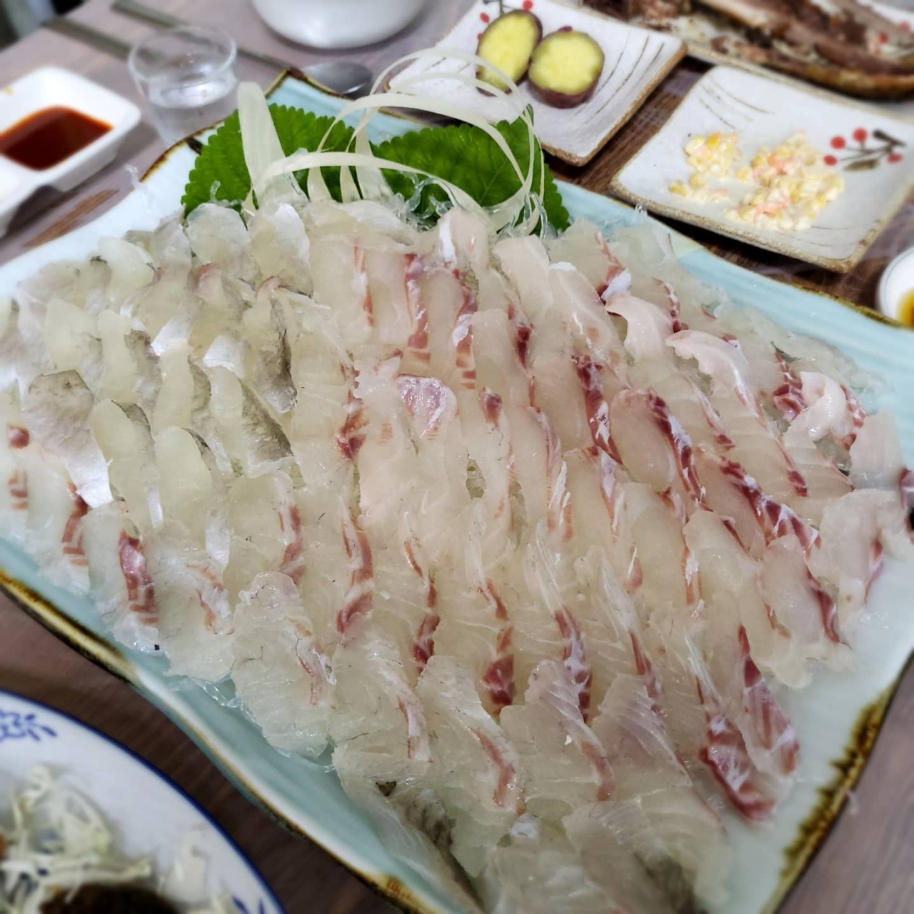 경기돌섬횟집 매장 이미지