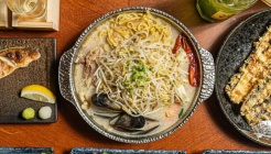 디귿 매장 이미지