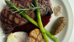 콩킨누스 매장 이미지